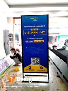 Standee Chân Sắt Giá Rẻ - Giải Pháp Quảng Cáo Gọn Nhẹ, Bền Đẹp 2 standee chân sắt