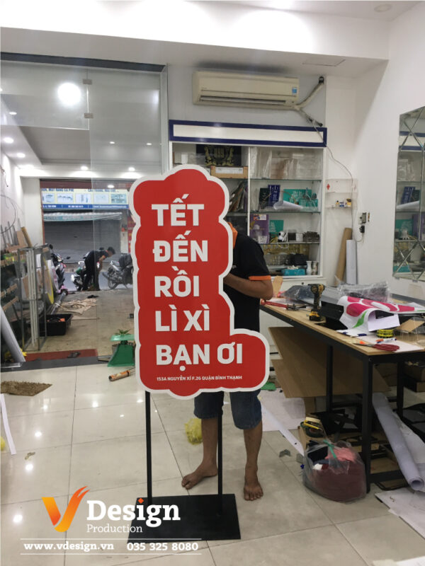 2 (29) Diecut quảng cáo