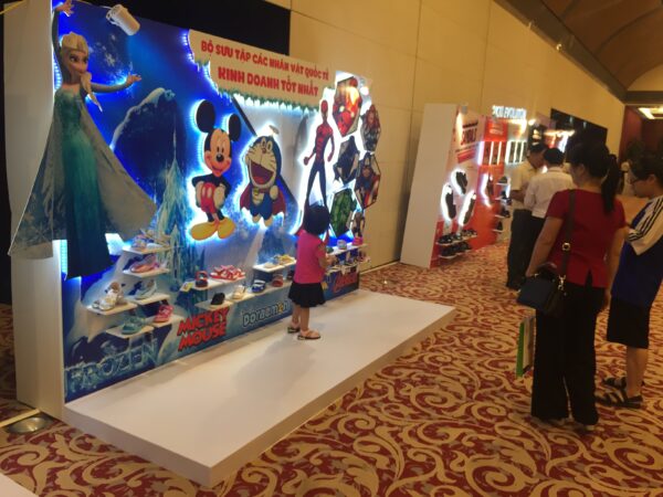 IMG_3292 thi công booth quảng cáo