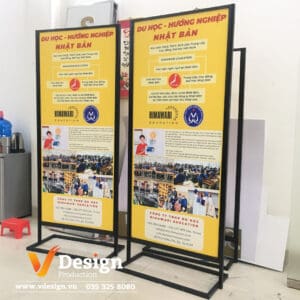 Standee Chân Sắt Giá Rẻ - Giải Pháp Quảng Cáo Gọn Nhẹ, Bền Đẹp 1 Standee Chan Sat Gia Re Giai Phap Quang Cao Gon Nhe Ben Dep